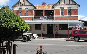 Maclean Hotel